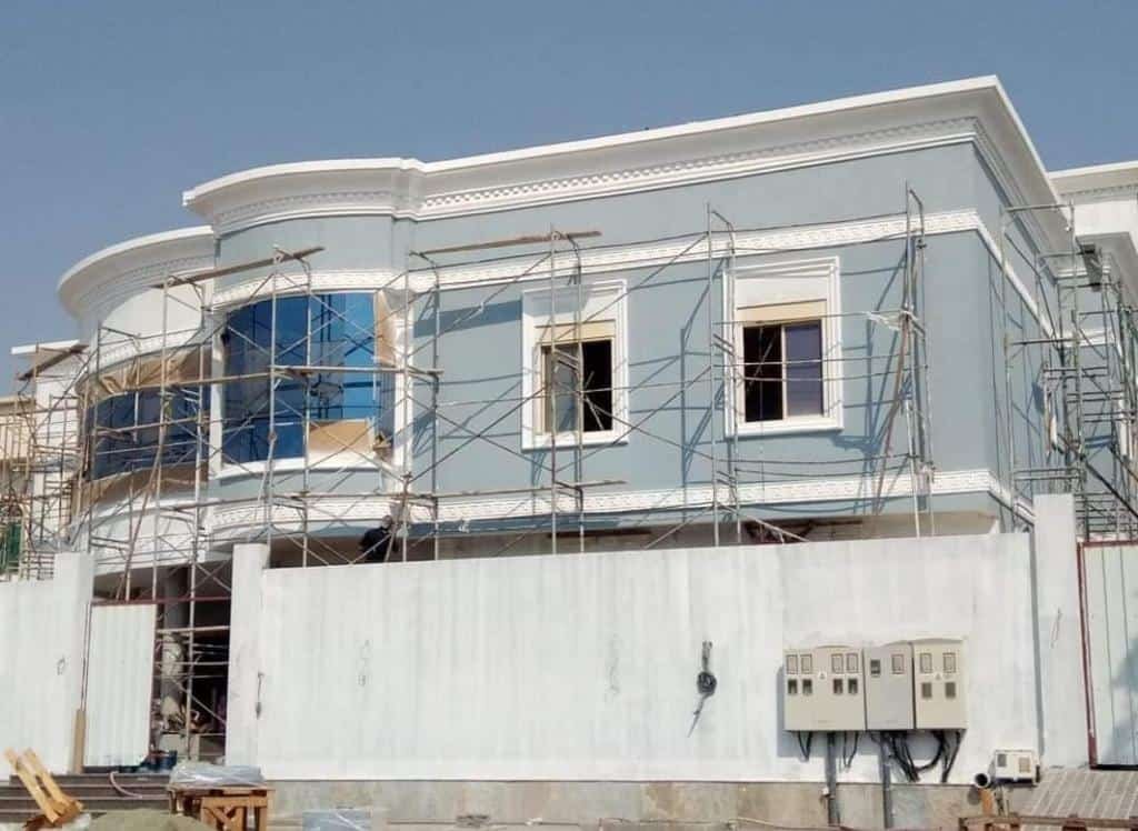 تكسير جدران سلالم صبه مباني لياسه بالمواد او بدون مواد